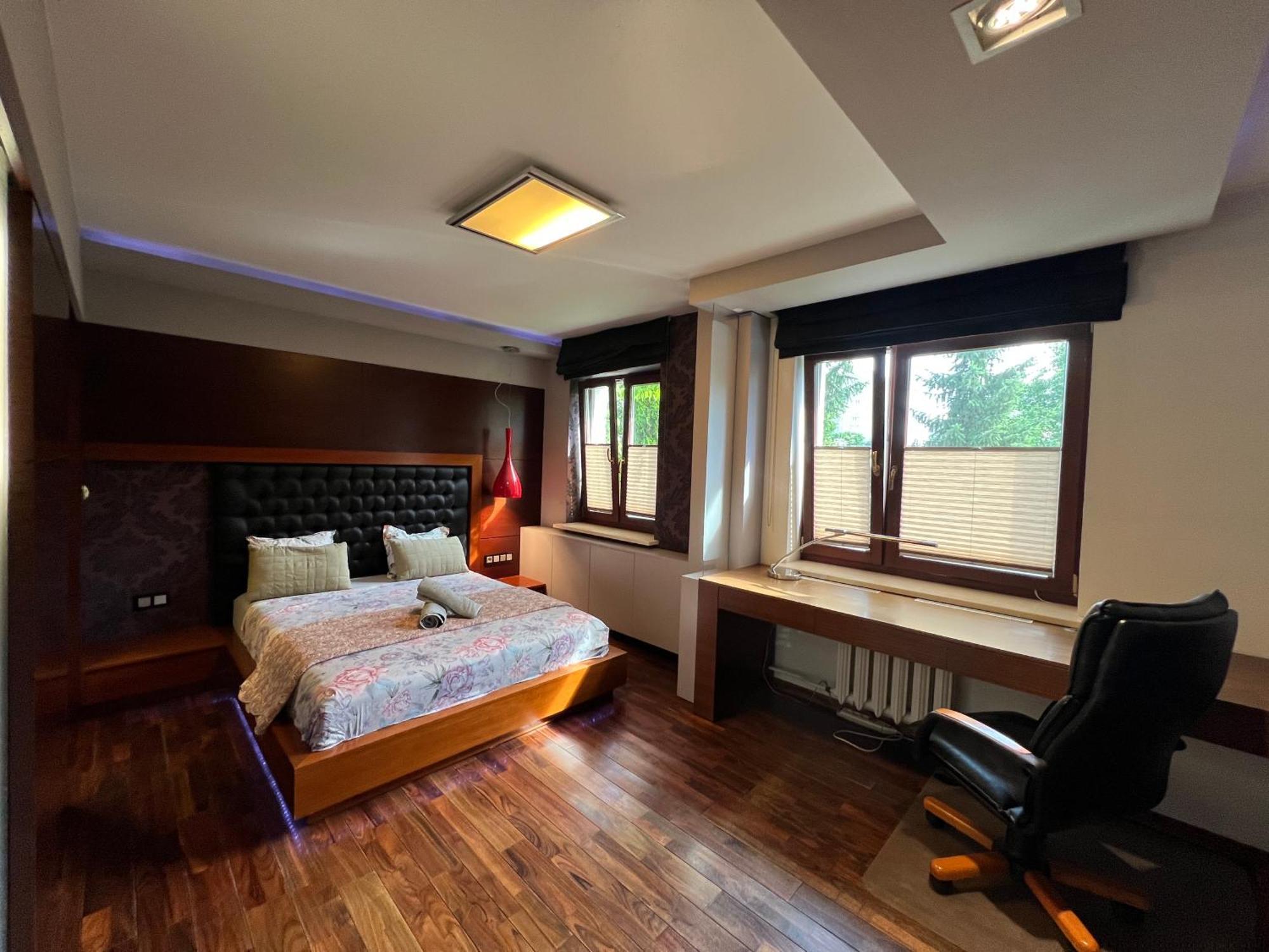 Апартаменты Lux Flat Easy To Reach Centrum Варшава Экстерьер фото